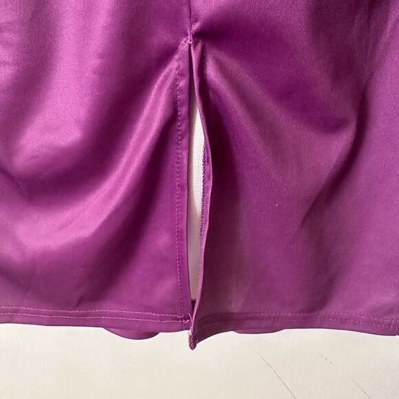 Elegant Purple Midi Dress with Floral Design - Picture 9 of 13